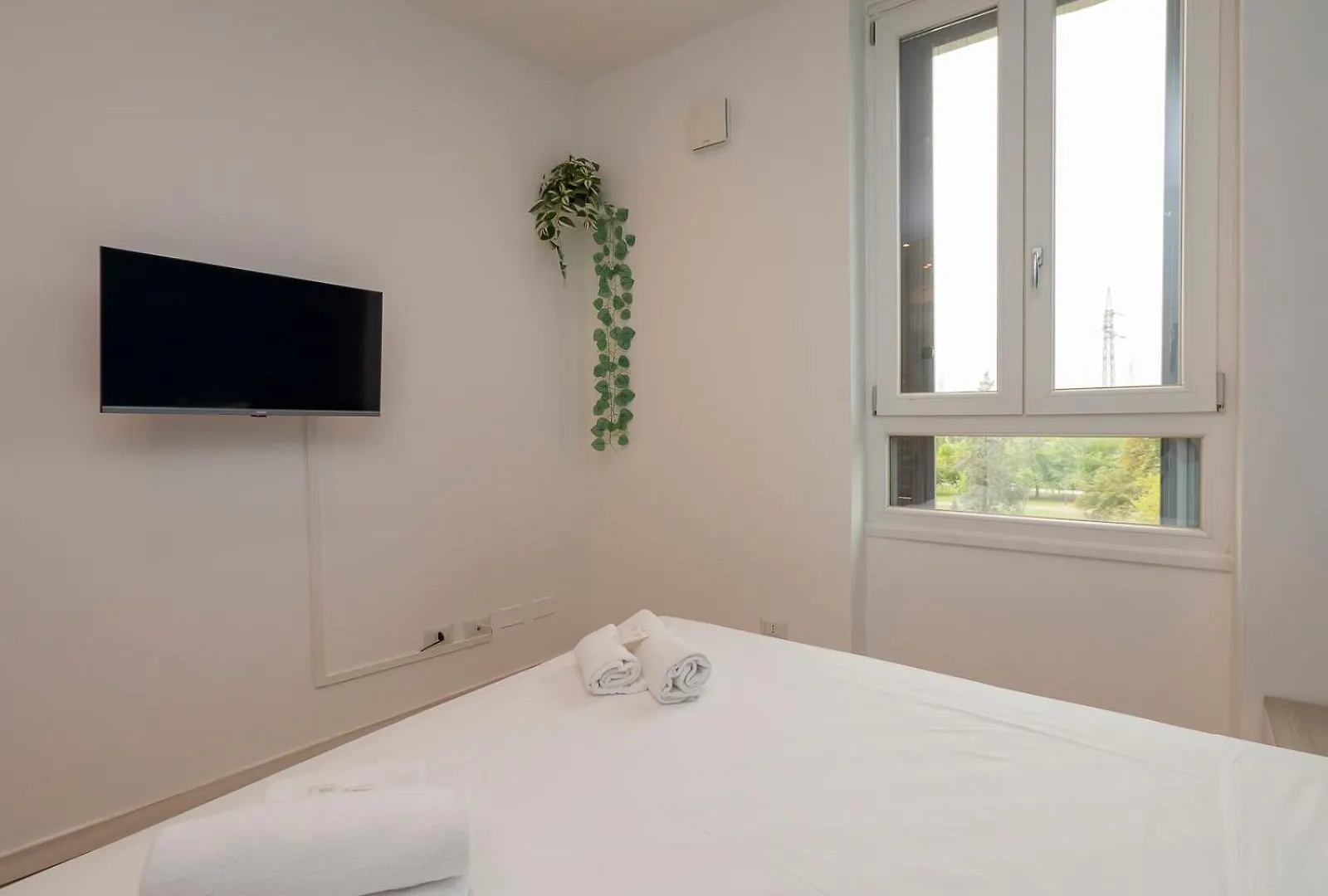 I Host Apartment - Rogoredo 49 Milan